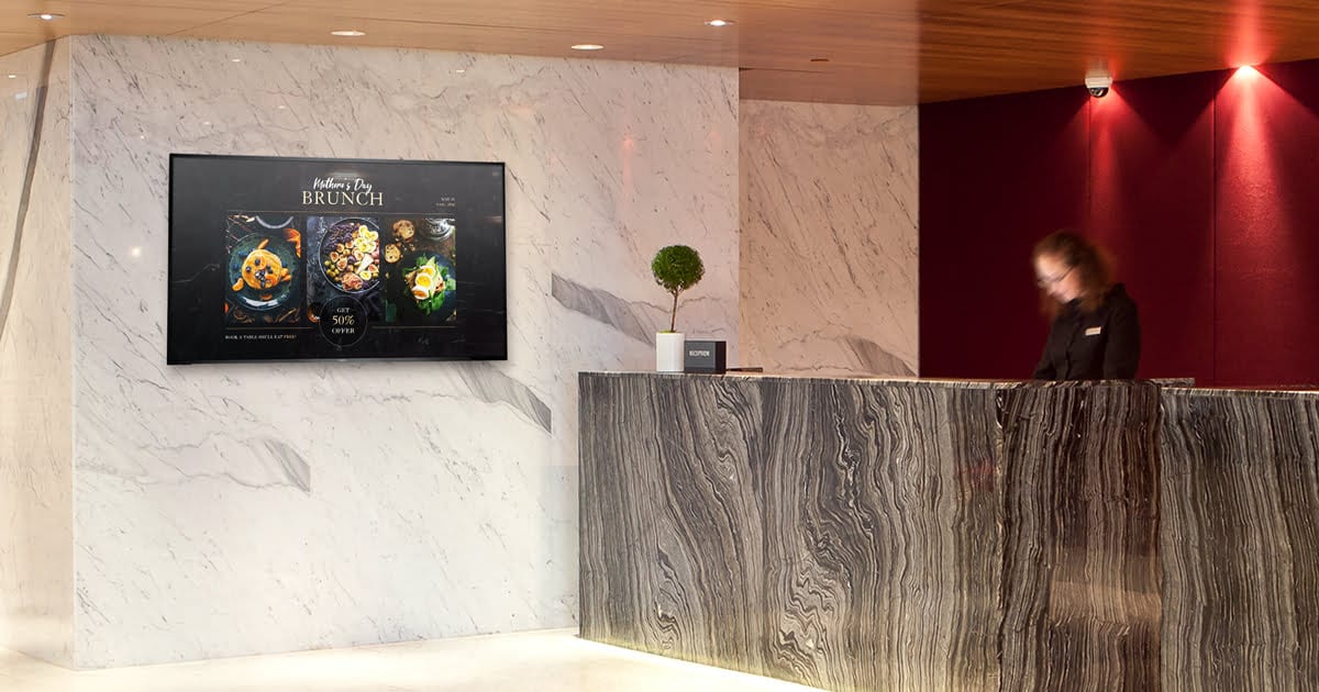 Hotel digital signage with happy hour info