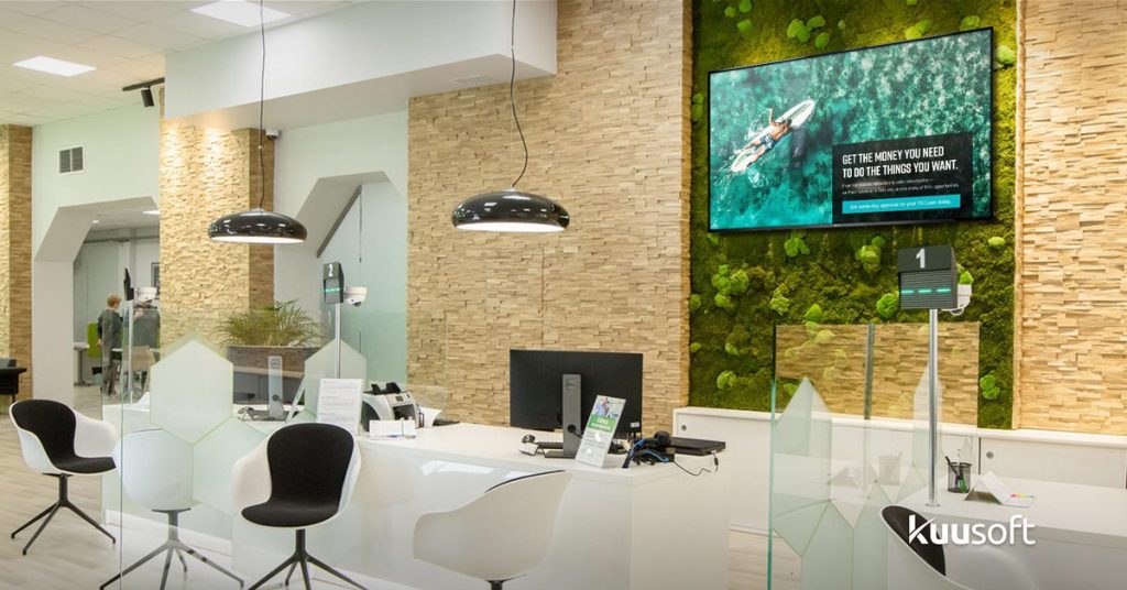 5 tips for Bank Signage lobby displays