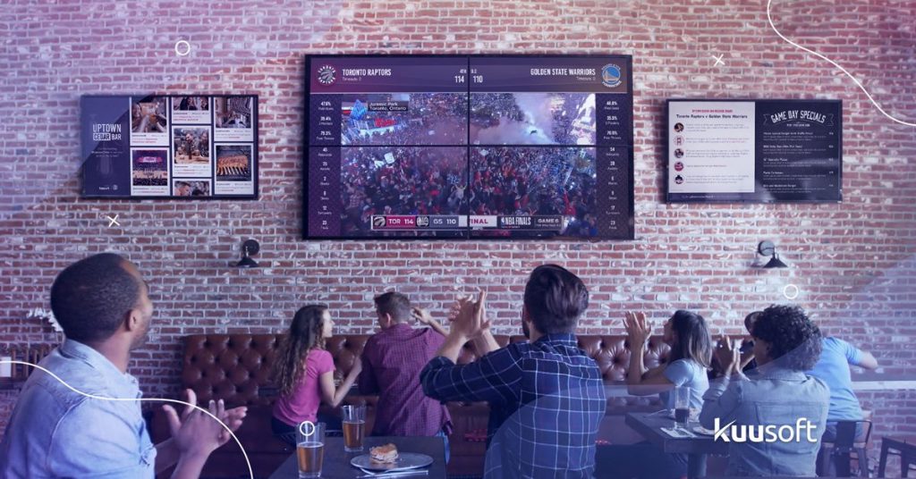 how digital signage works